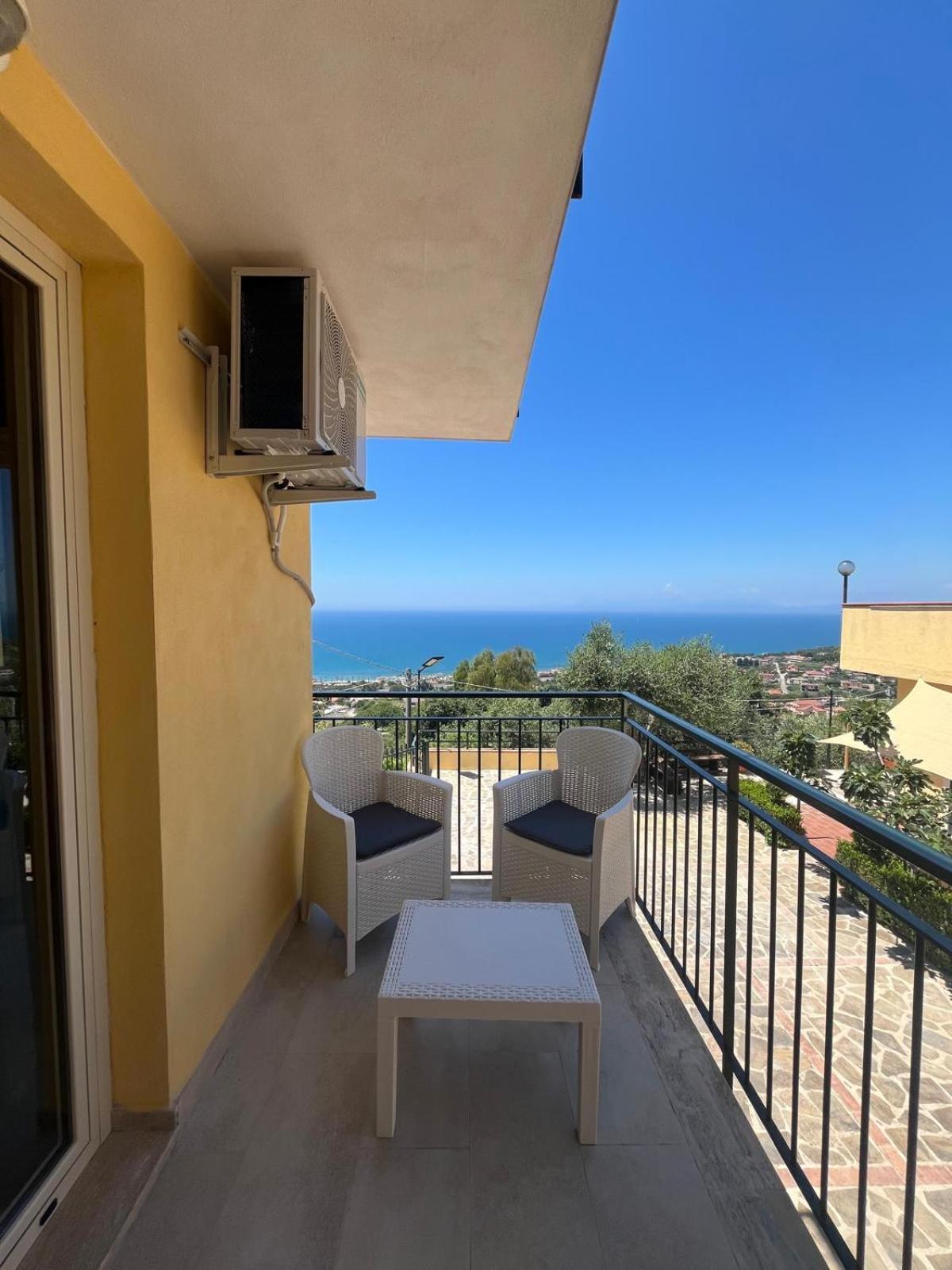 B&B "L'Eco Del Mare" Agropoli Eksteriør billede